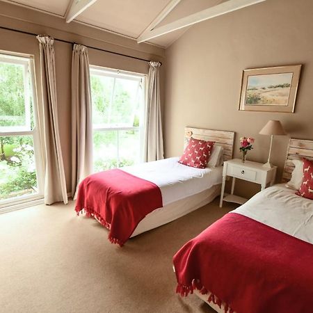 Millpond House Hotel Кларенс Екстериор снимка